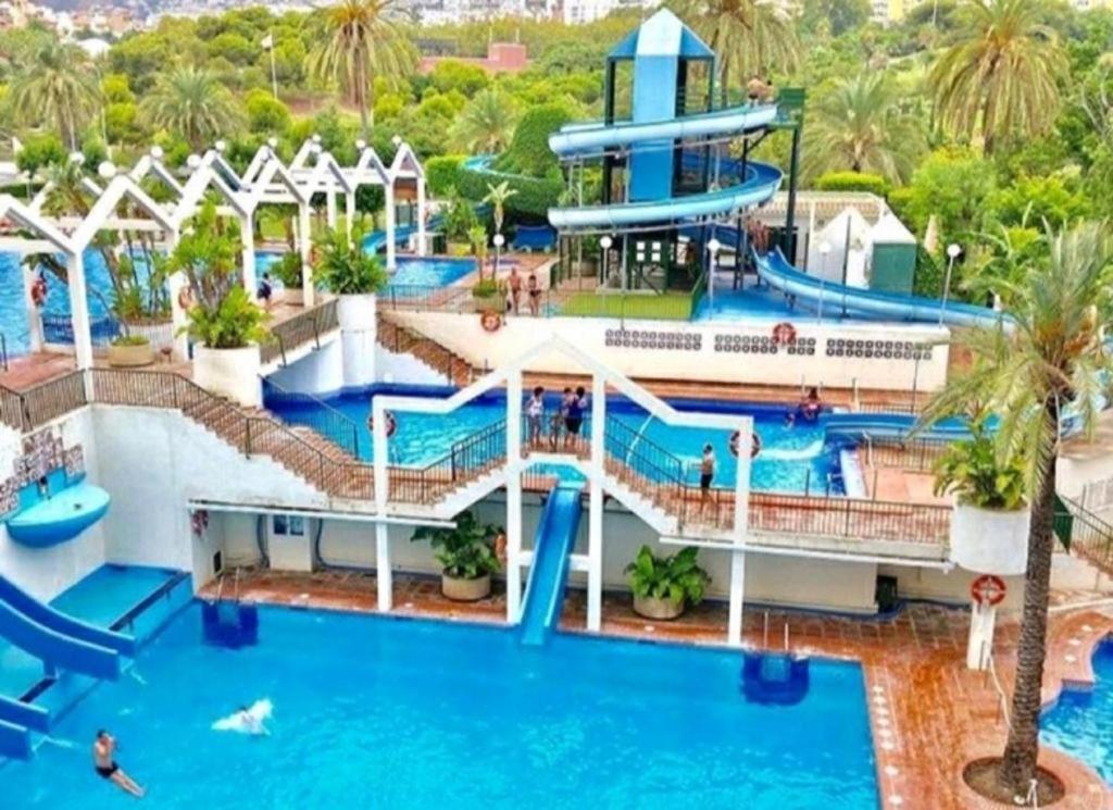 Appartment Totally Upgraded At Benal Beach Benalmádena Extérieur photo