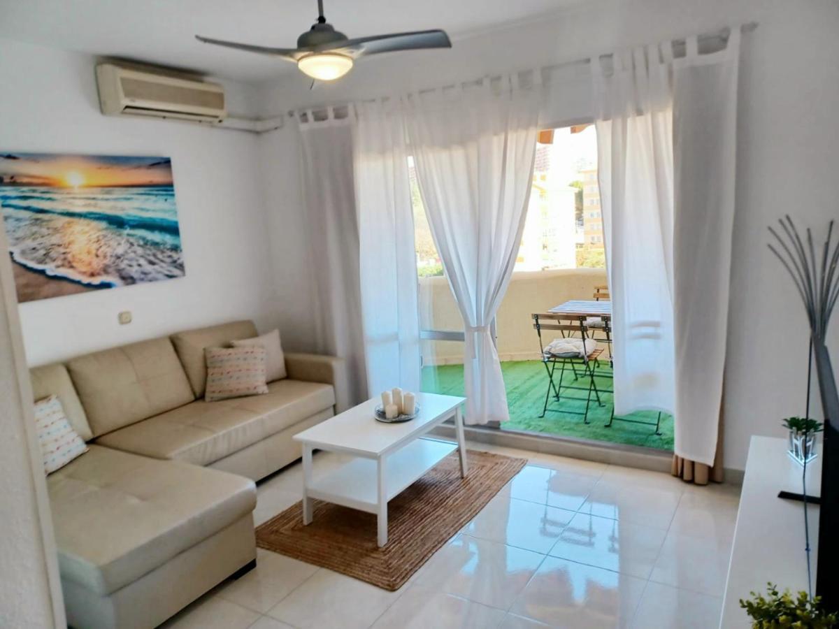 Appartment Totally Upgraded At Benal Beach Benalmádena Extérieur photo