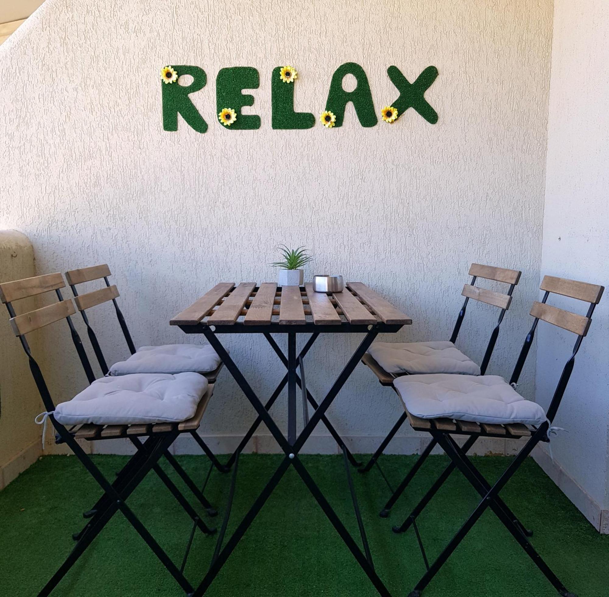 Appartment Totally Upgraded At Benal Beach Benalmádena Extérieur photo